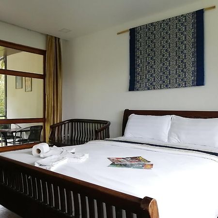 Ayana Holiday Resort Kampong Kundassan Esterno foto